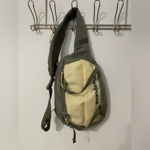 Patagonia - Atom Bag - Cream/Gray - Used